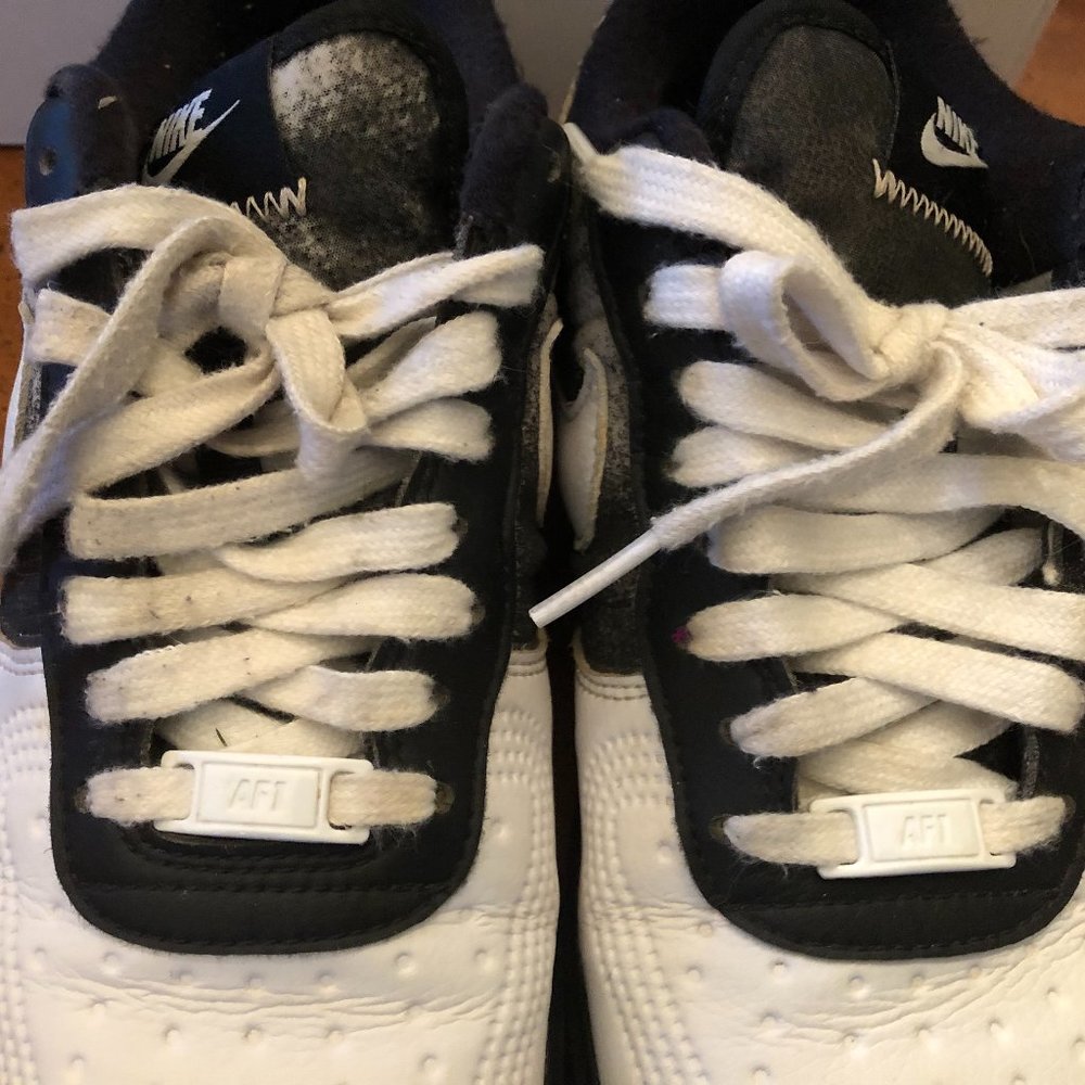 Custom Black and White NIKE AIR Sneakers - Size 7M or 8.5W - Picture 4 of 10